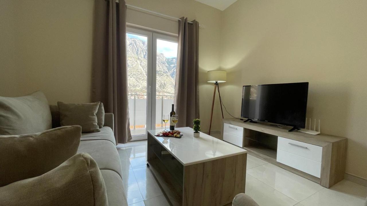 Apartments Seaview Estate Radovic コトル エクステリア 写真