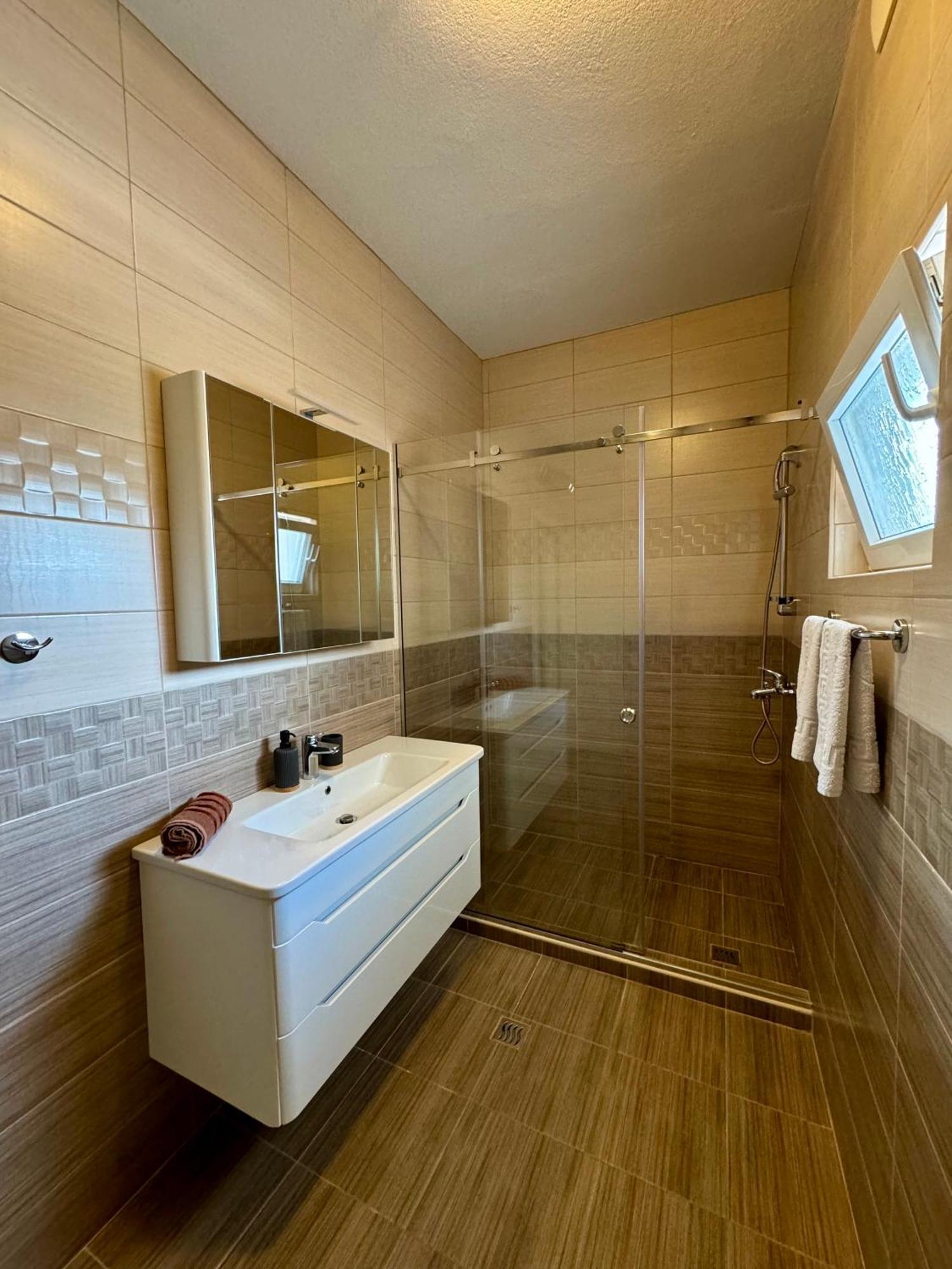 Apartments Seaview Estate Radovic コトル エクステリア 写真