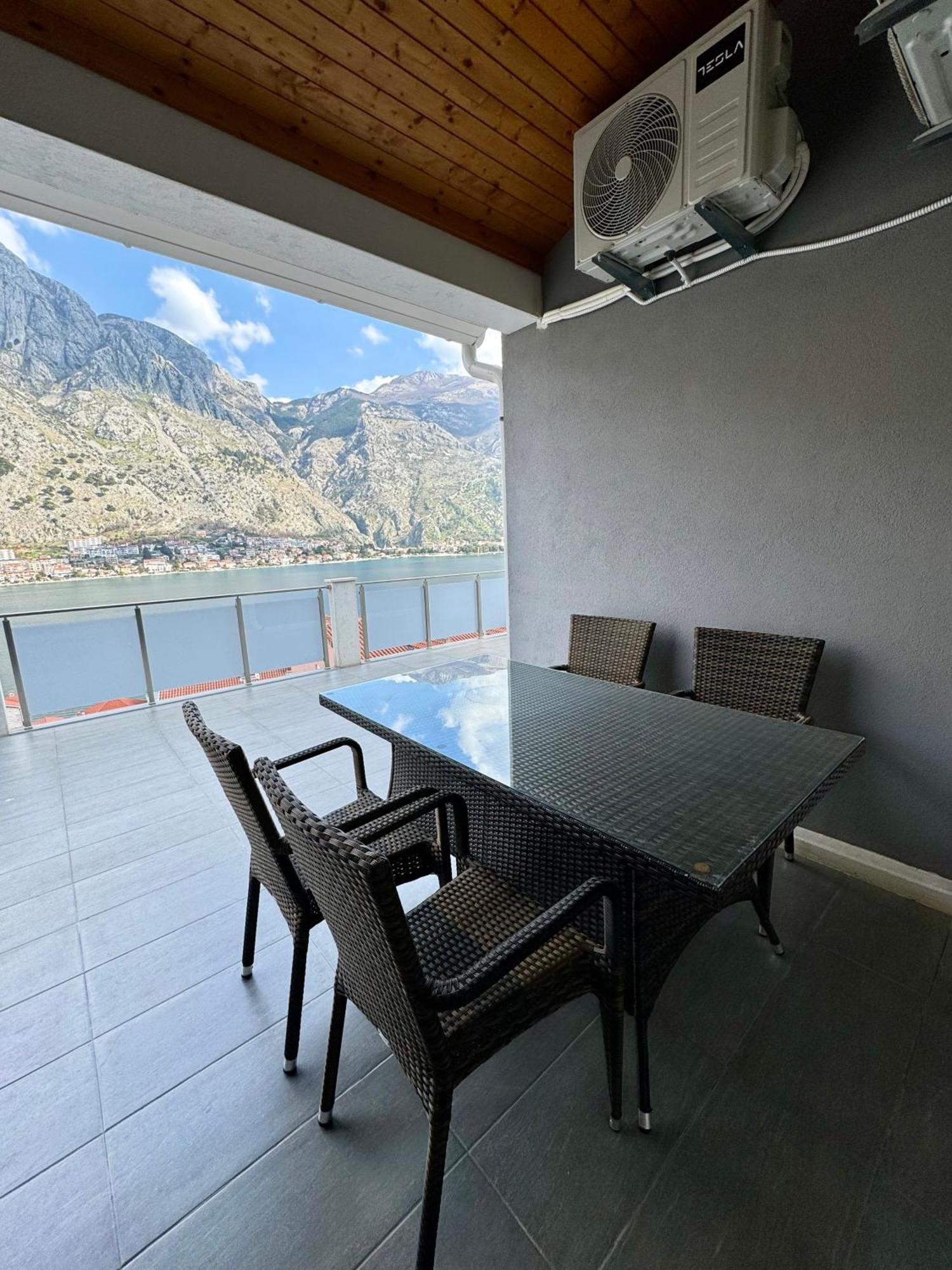 Apartments Seaview Estate Radovic コトル エクステリア 写真